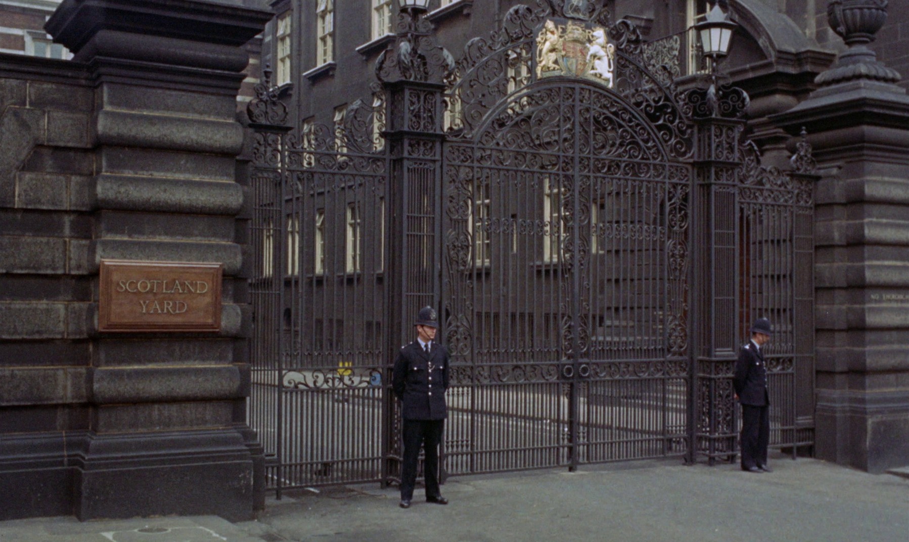 Konga (1961) —  shot,  lighting