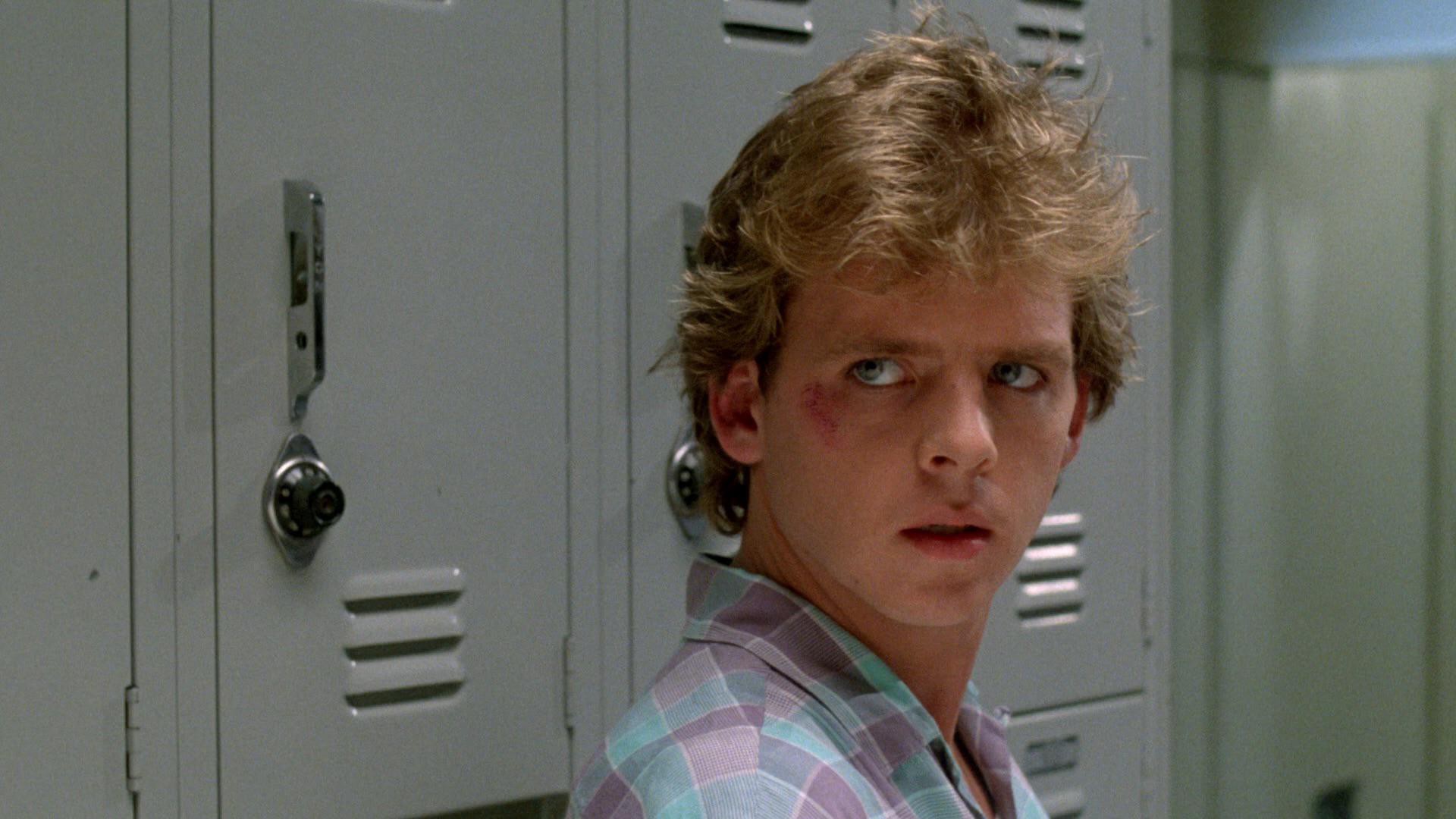 A Nightmare on Elm Street 2: Freddy's Revenge (1985) —  shot,  lighting