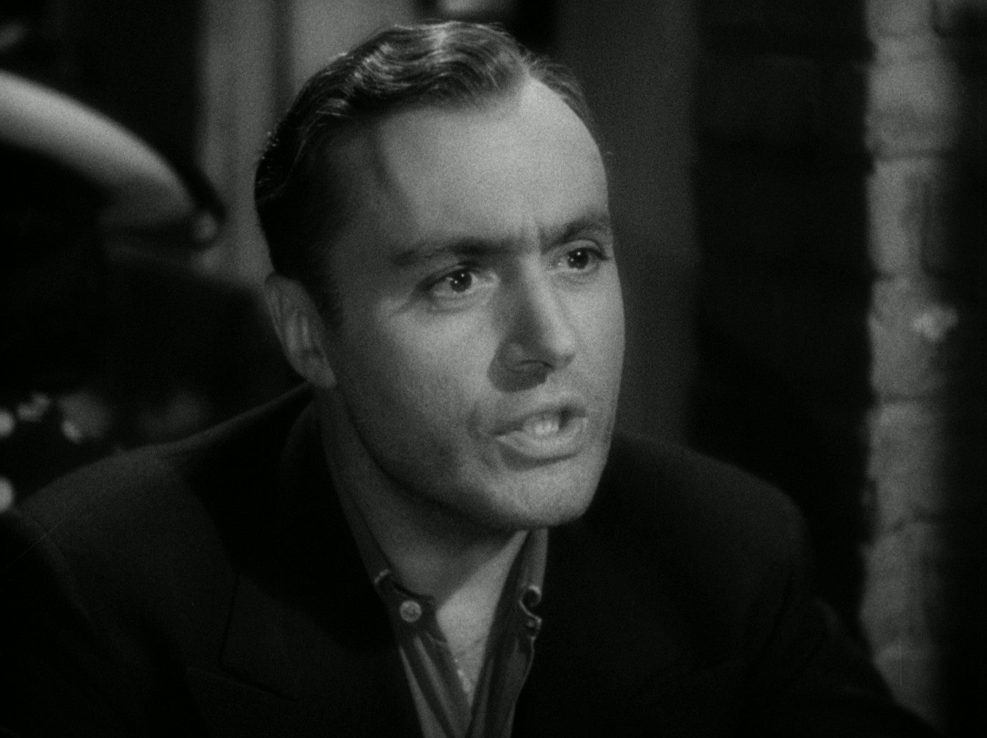 Hold Back the Dawn (1941) —  shot,  lighting