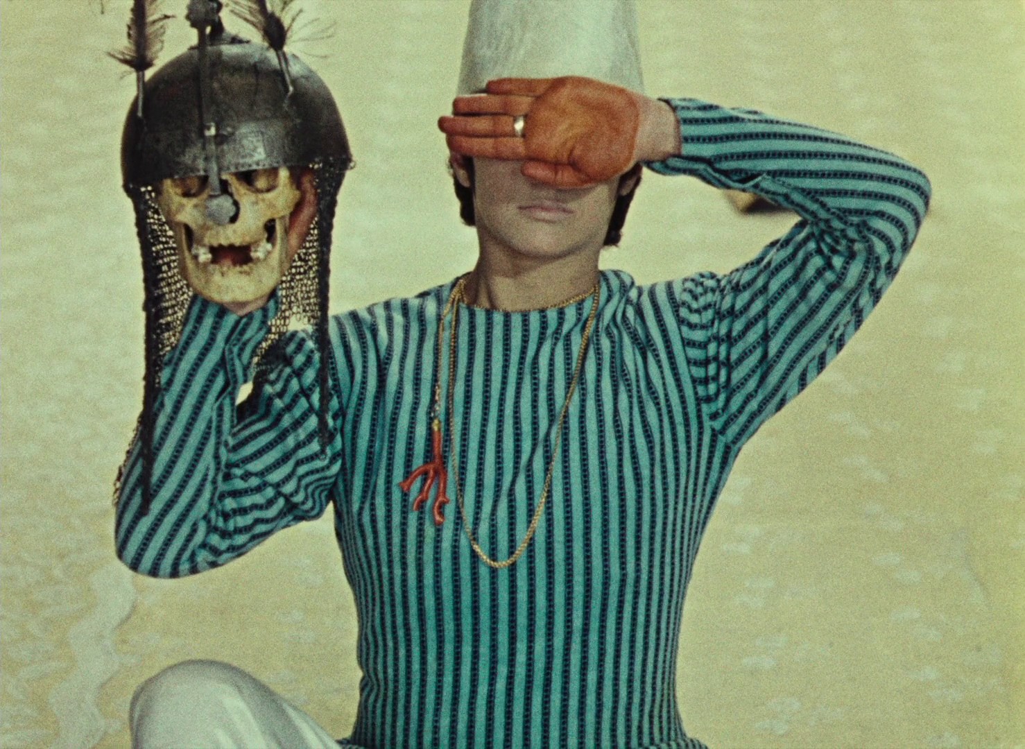 The Color of Pomegranates (1970) —  shot,  lighting