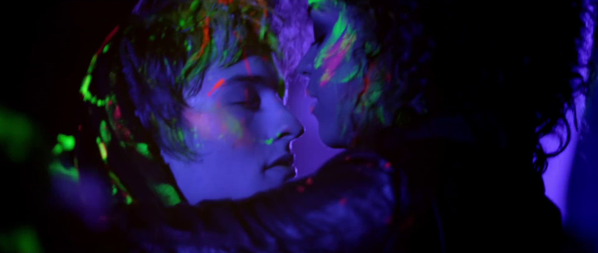 Charlie Brown (2012) —  shot,  lighting