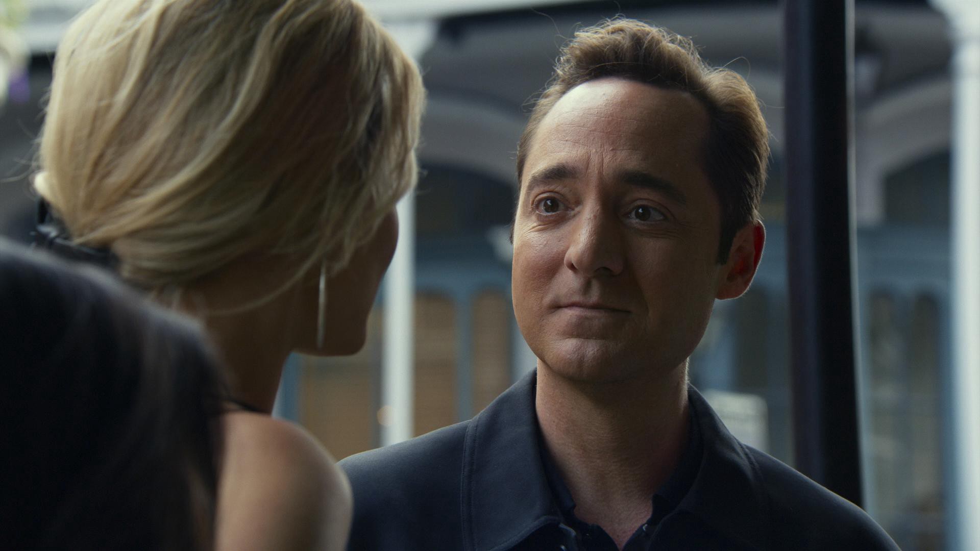 Focus (2015) —  shot,  lighting