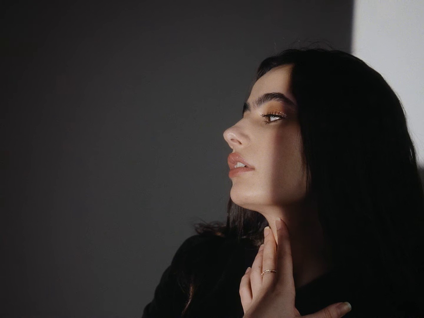 Rattrape-moi (2025) —  shot,  lighting