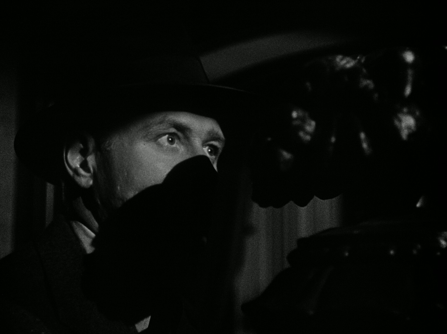 My Name Is Julia Ross (1945) —  shot,  lighting