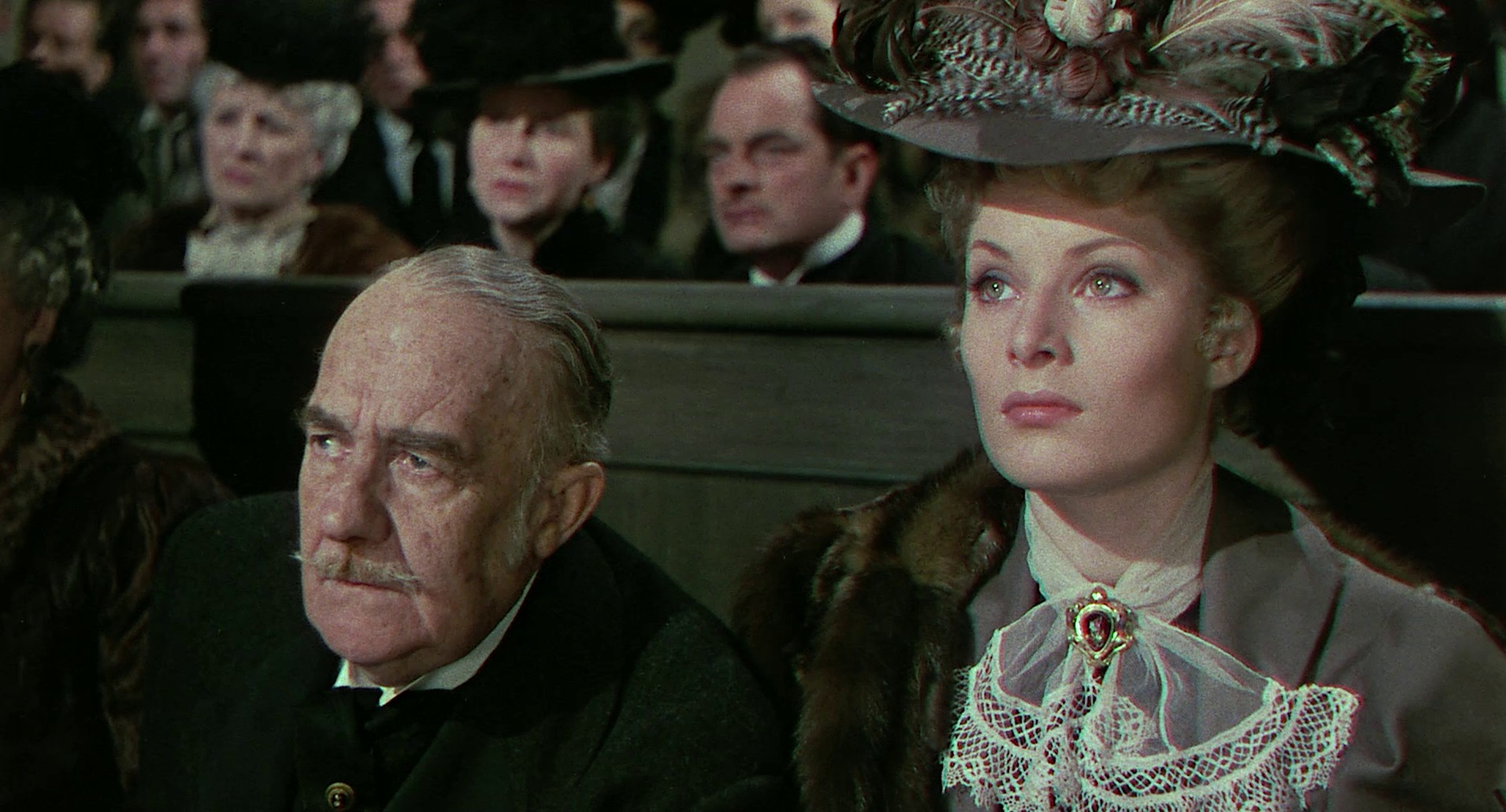 Footsteps in the Fog (1955) —  shot,  lighting