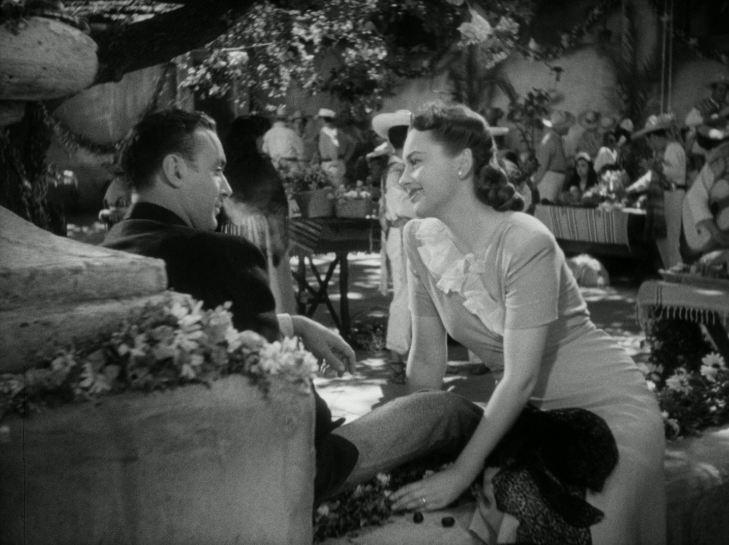 Hold Back the Dawn (1941) —  shot,  lighting