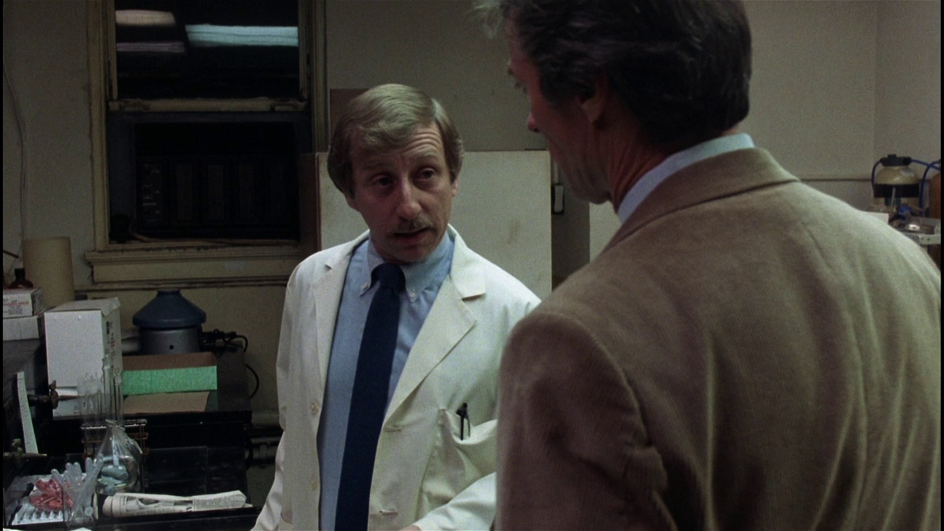 Tightrope (1984) —  shot,  lighting