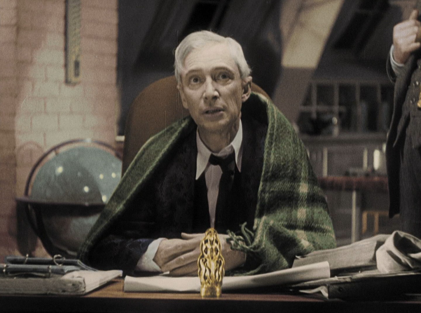 She (1935) —  shot,  lighting