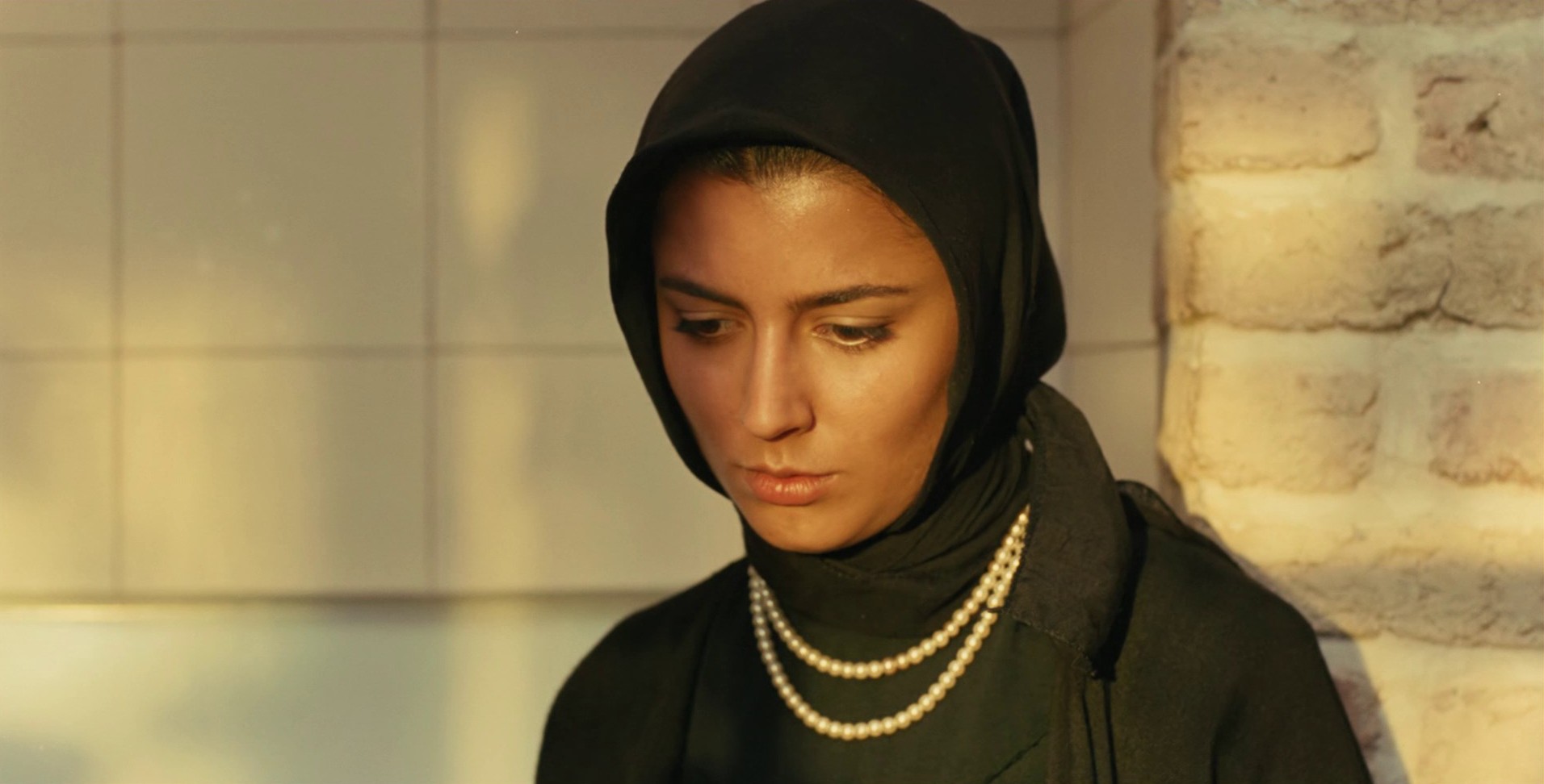 Leila (1997) —  shot,  lighting