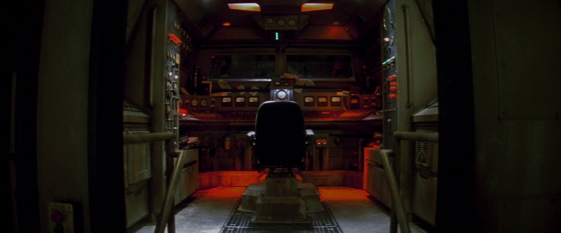 Ghosts of Mars (2001) —  shot,  lighting