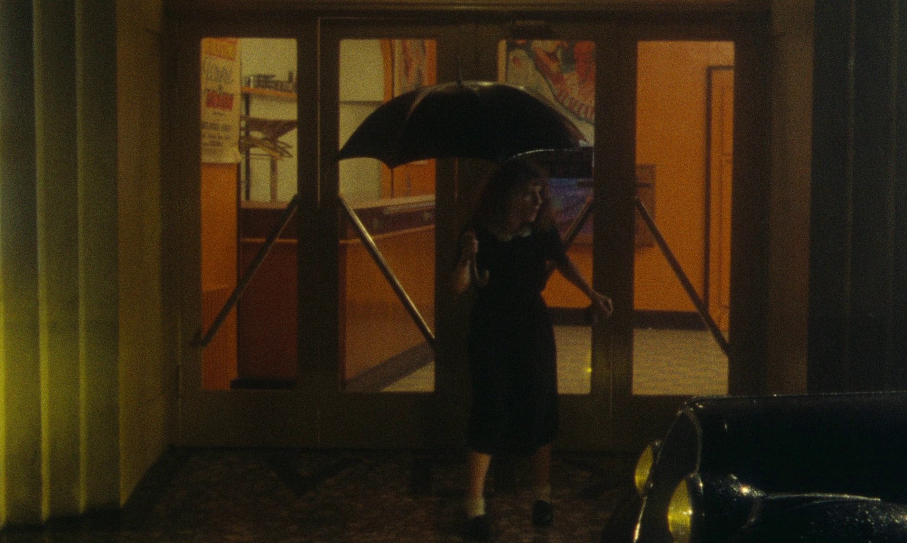 French Provincial (1975) —  shot,  lighting