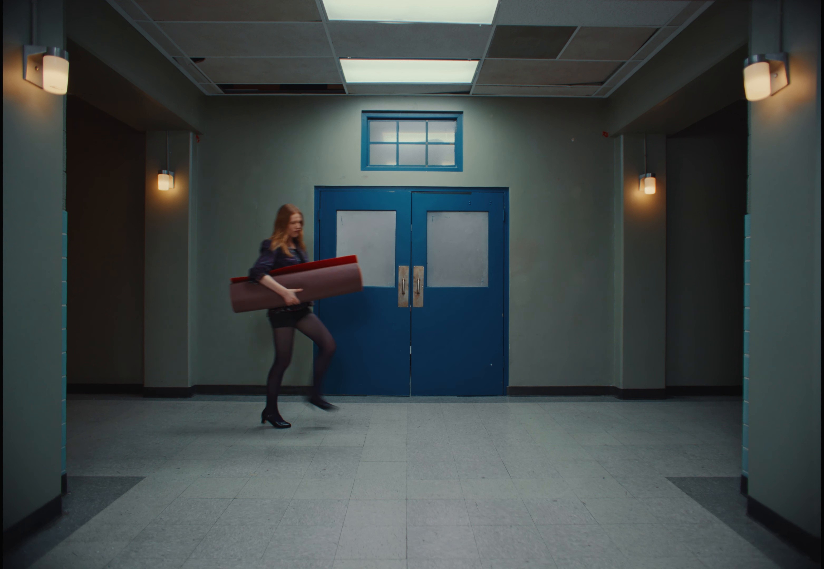 Sue me (2025) —  shot,  lighting