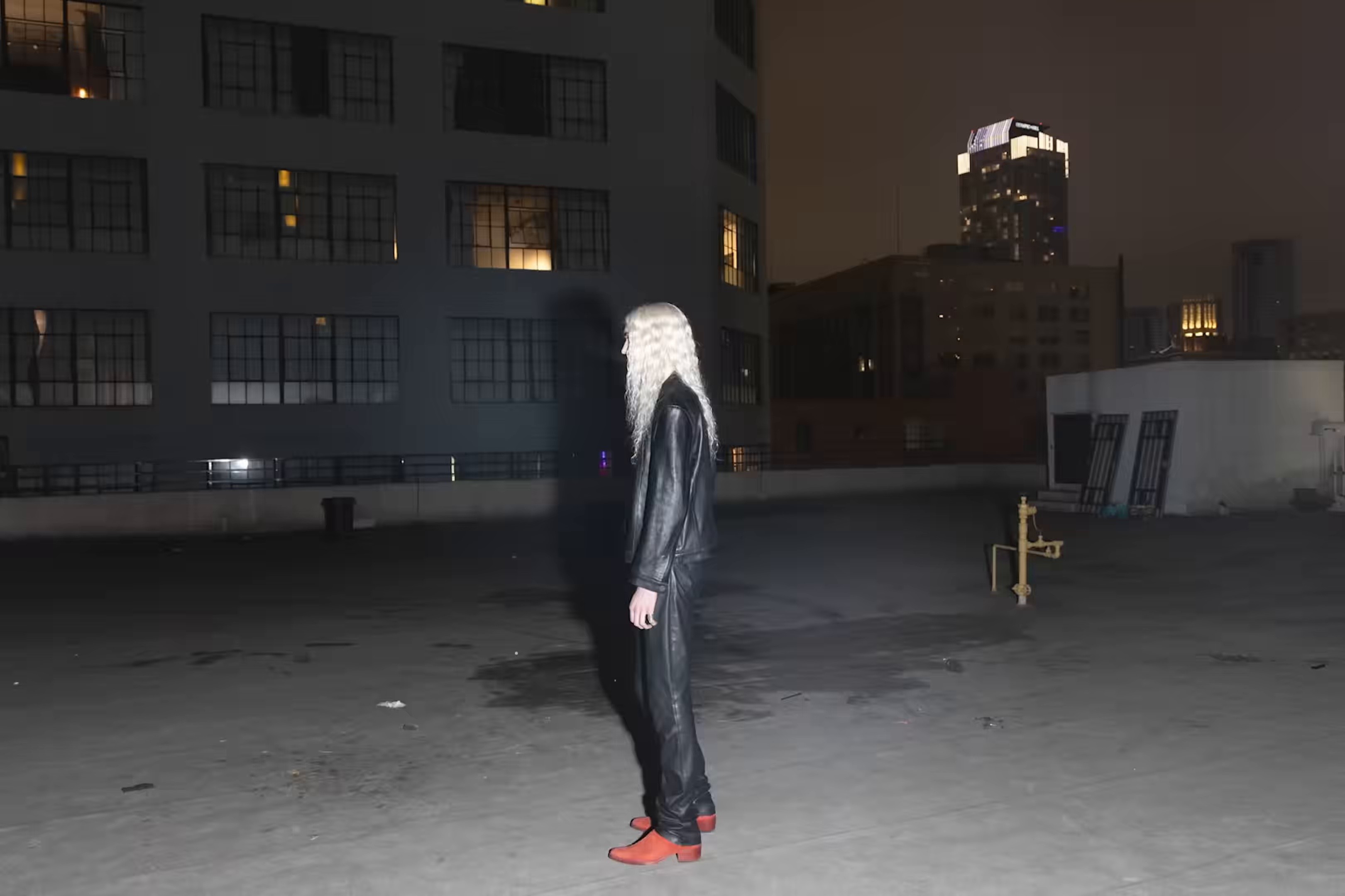 flash (2025) —  shot,  lighting