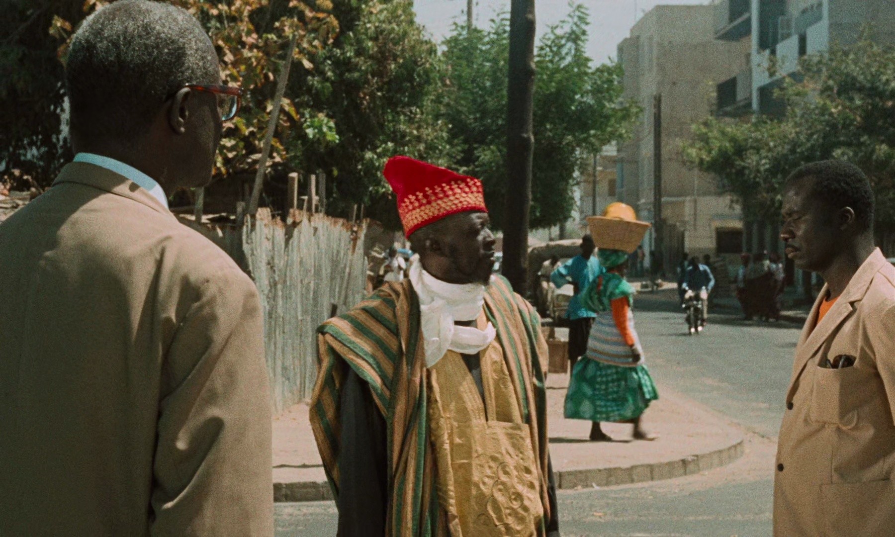 Xala (1976) —  shot,  lighting