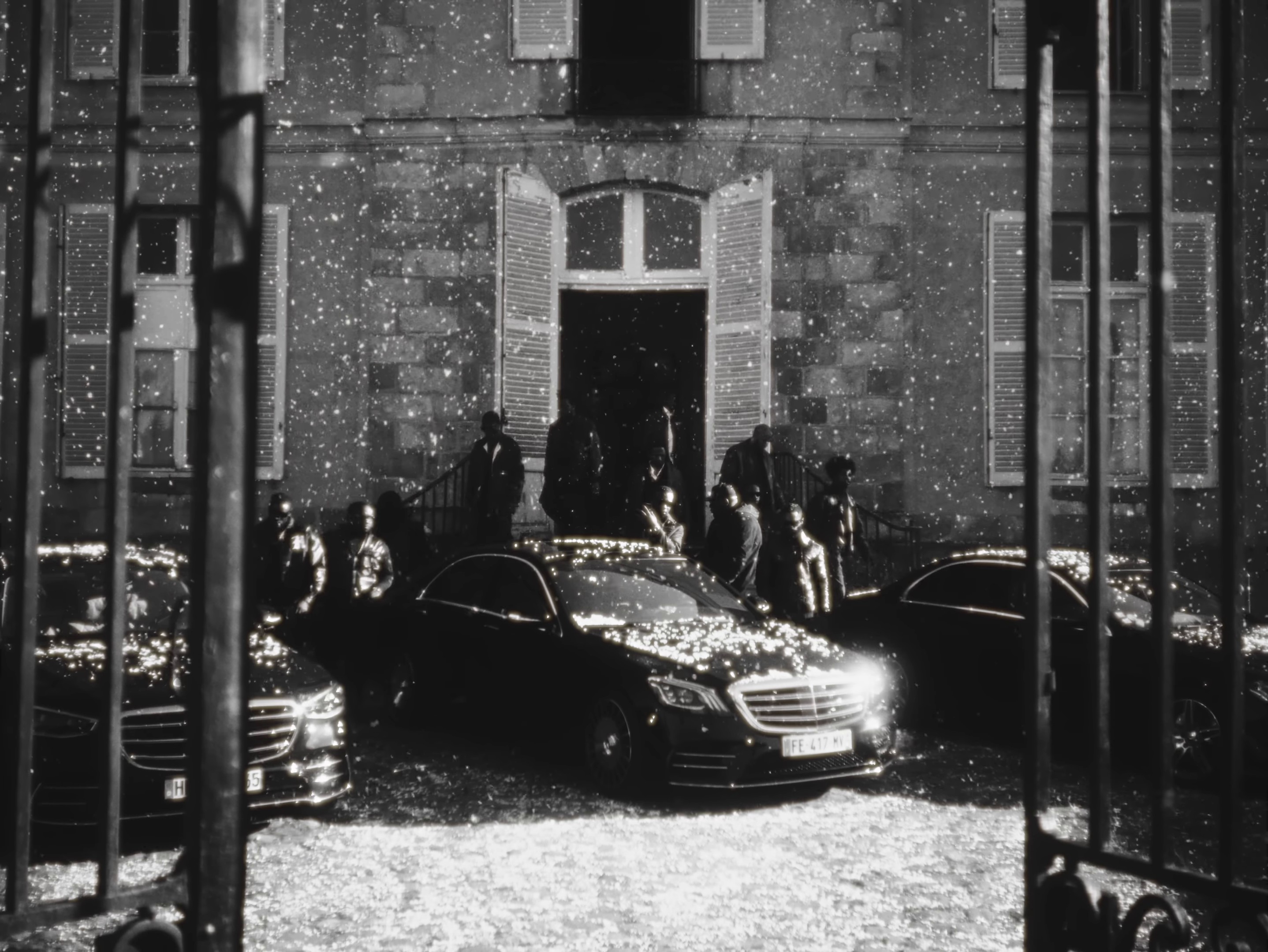 MERCI (2024) —  shot,  lighting