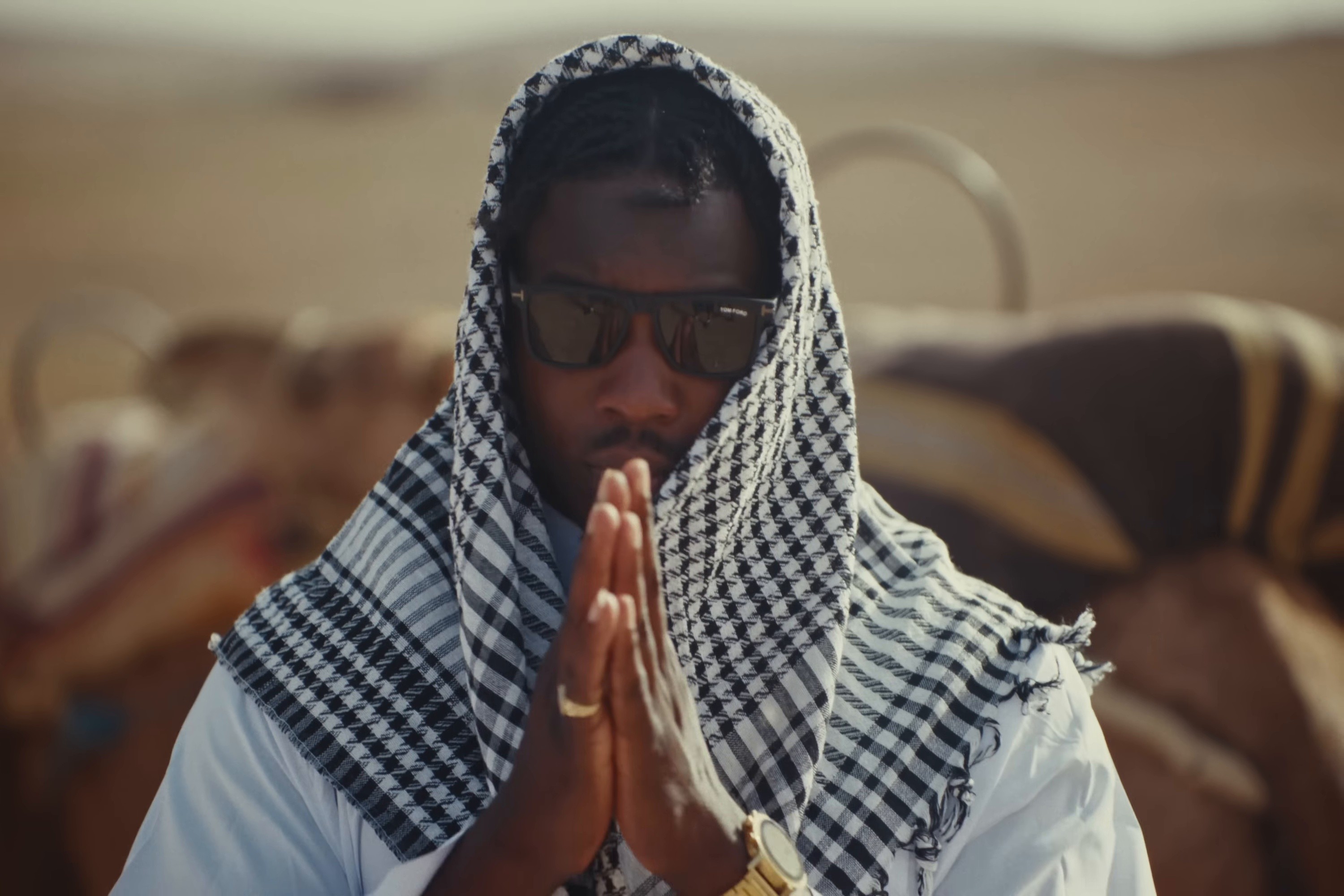 Hello Habibi (2024) —  shot,  lighting