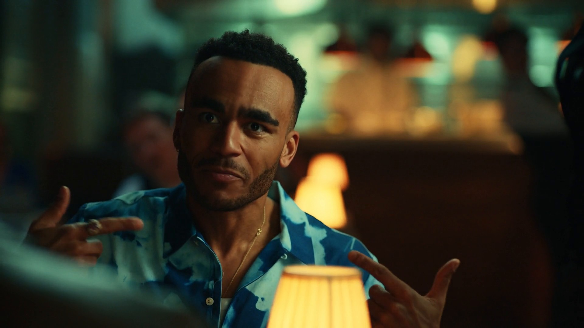 Revolut - All Eyes on Revolut ft. Munya Chawawa (2024) —  shot,  lighting