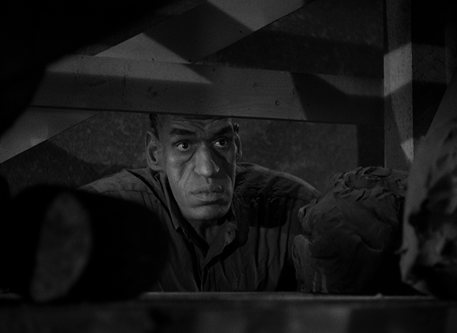 Joan Medford Is Missing (1946) —  shot,  lighting