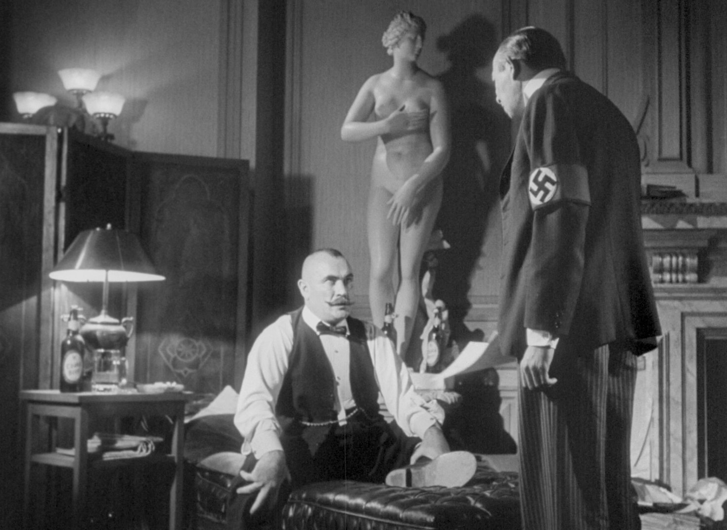 Hangmen Also Die! (1943) —  shot,  lighting