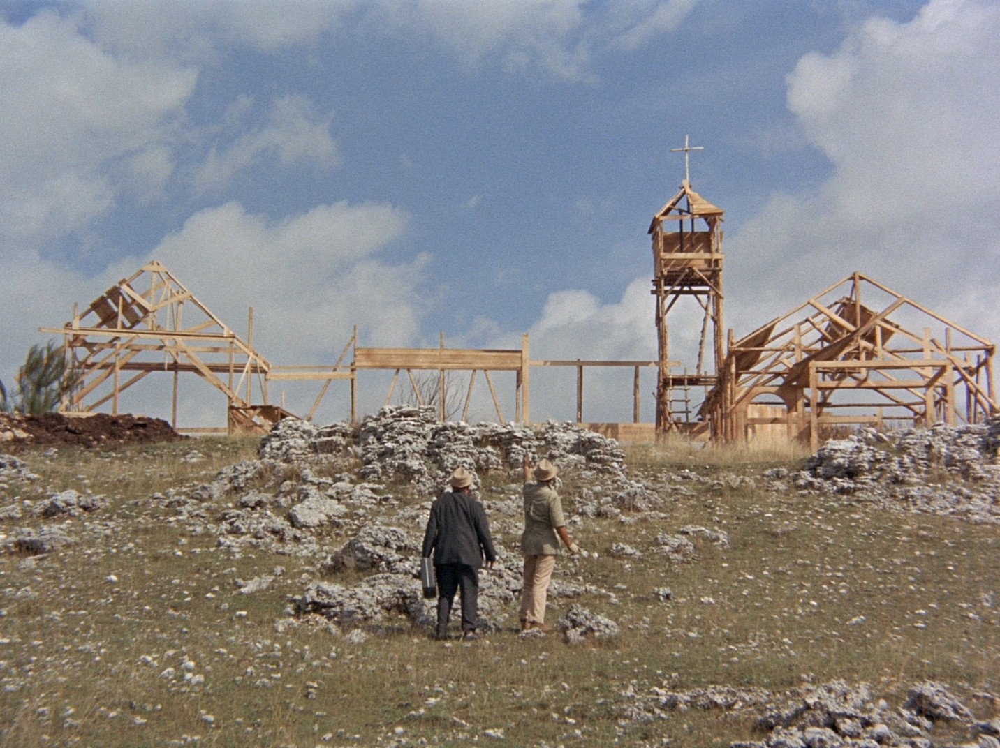 Riusciranno i nostri eroi a ritrovare l'amico misteriosamente scomparso in Africa? (1968) —  shot,  lighting