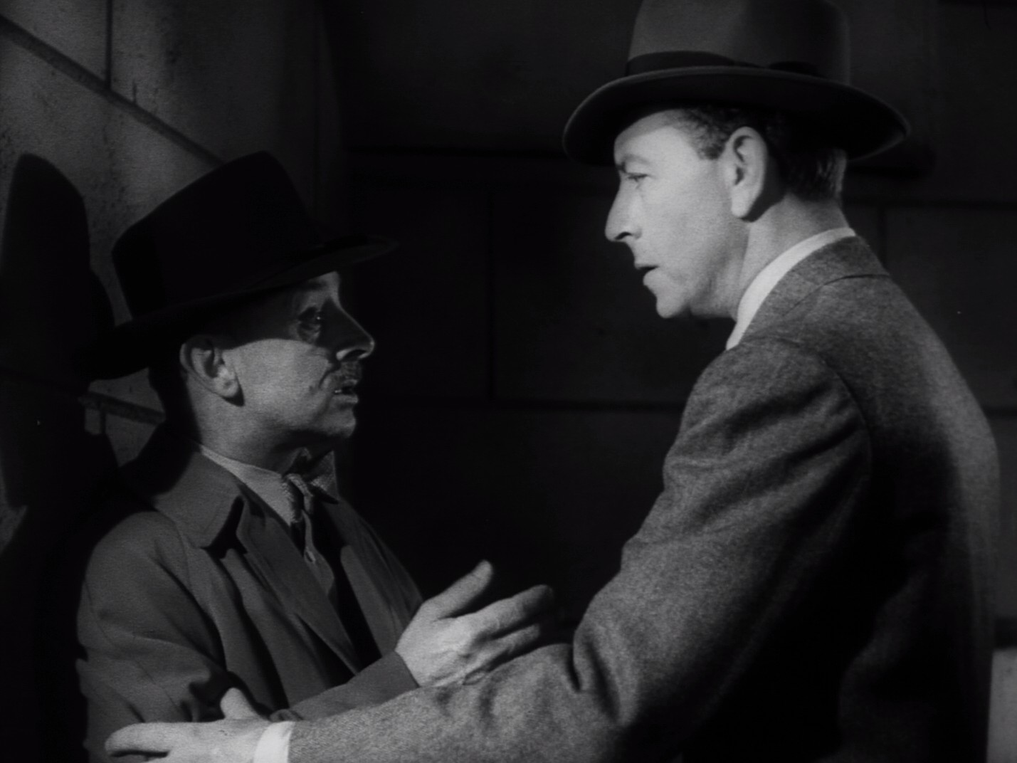 Hollow Triumph (1948) —  shot,  lighting