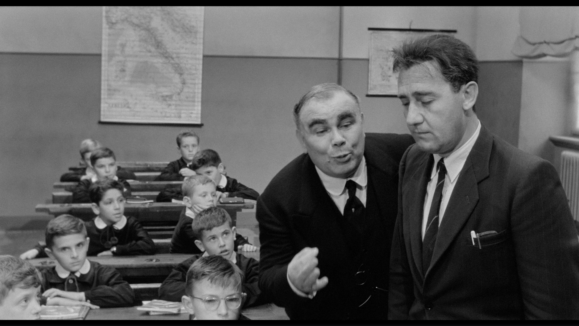 Il maestro di Vigevano (1963) —  shot,  lighting