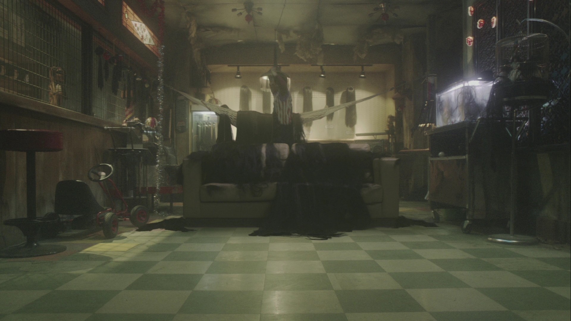 Exte: Hair Extensions (2007) —  shot,  lighting