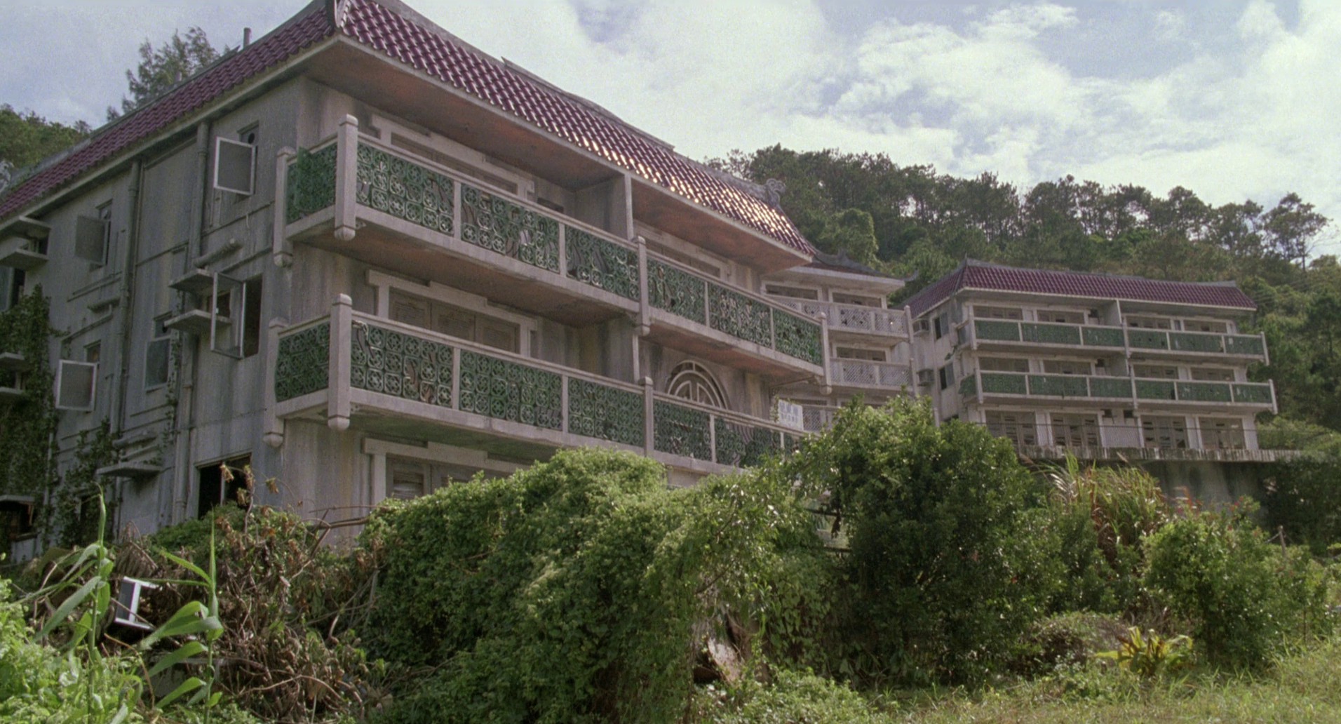 Double Impact (1991) —  shot,  lighting