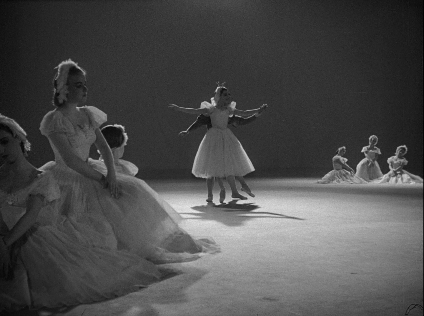Summer Interlude (1951) —  shot,  lighting