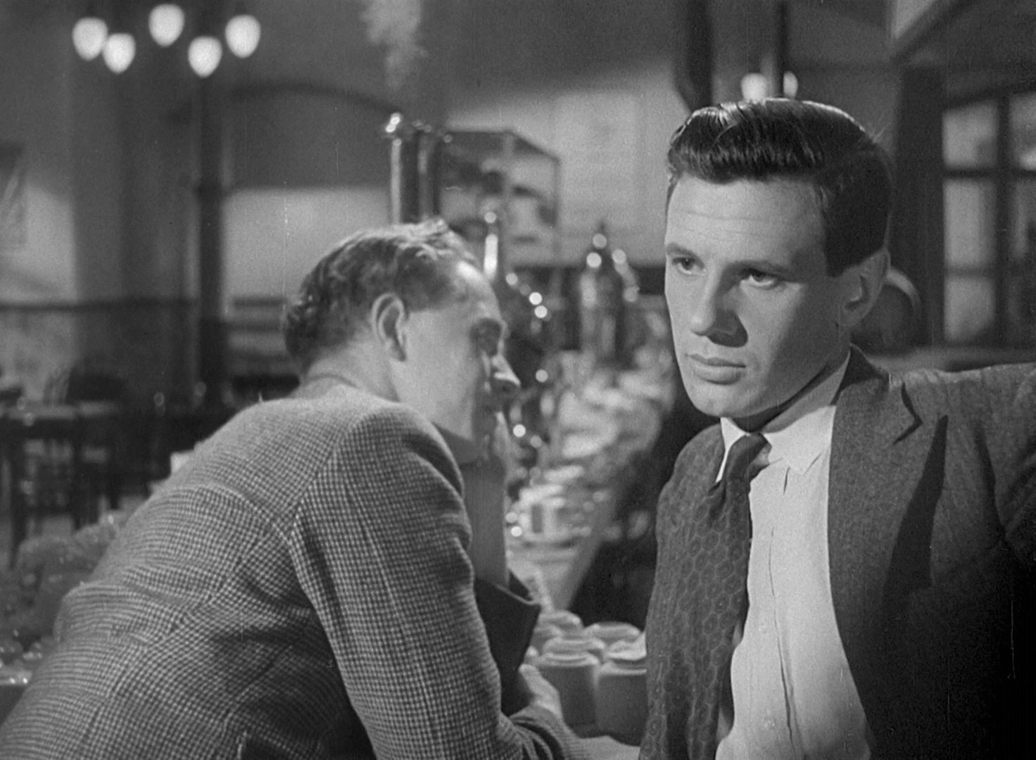 The Way Ahead (1944) —  shot,  lighting