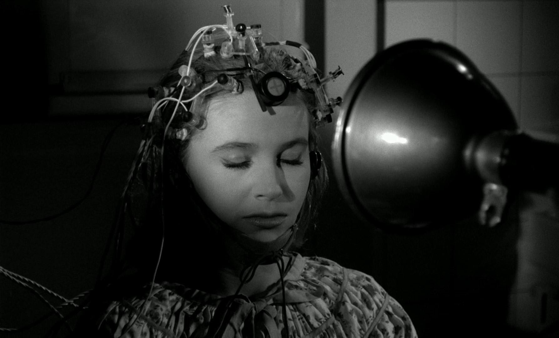 Eyes Without a Face (1960) —  shot,  lighting