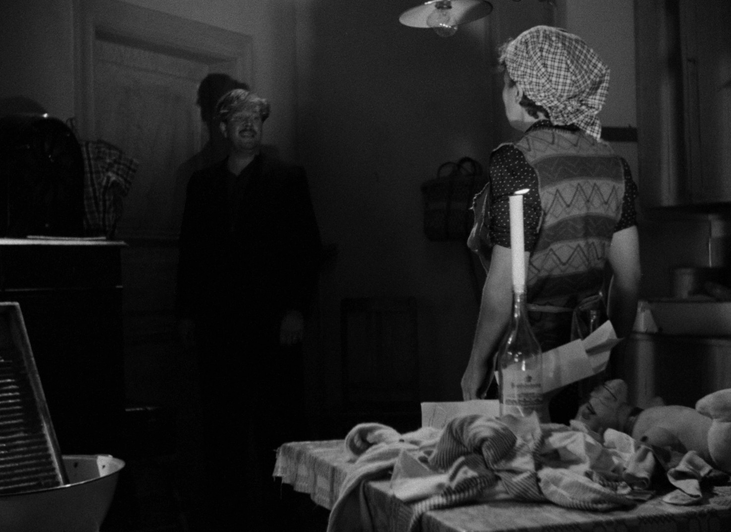 Summer with Monika (1953) —  shot,  lighting