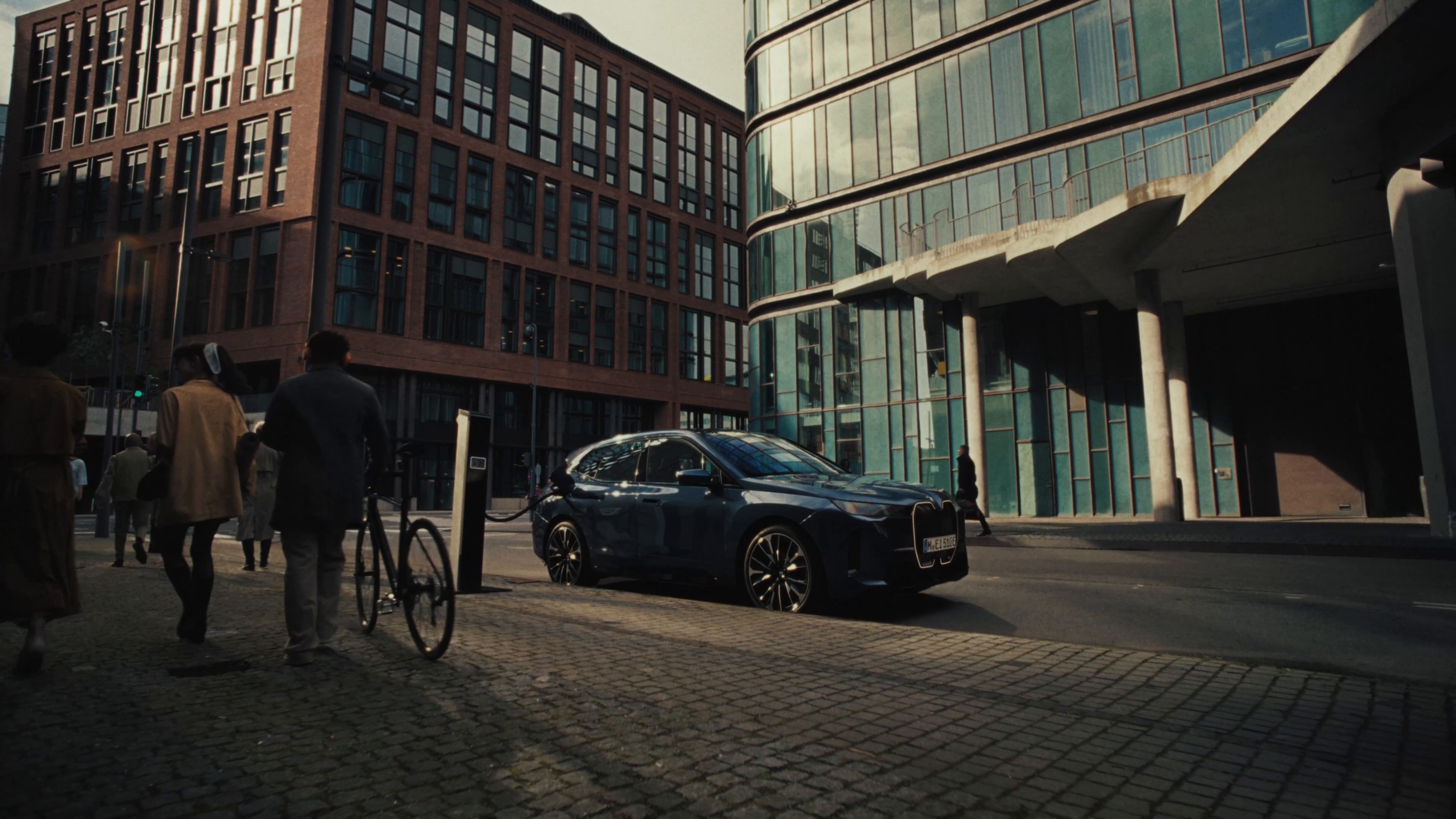 BMW IX (2025) —  shot,  lighting