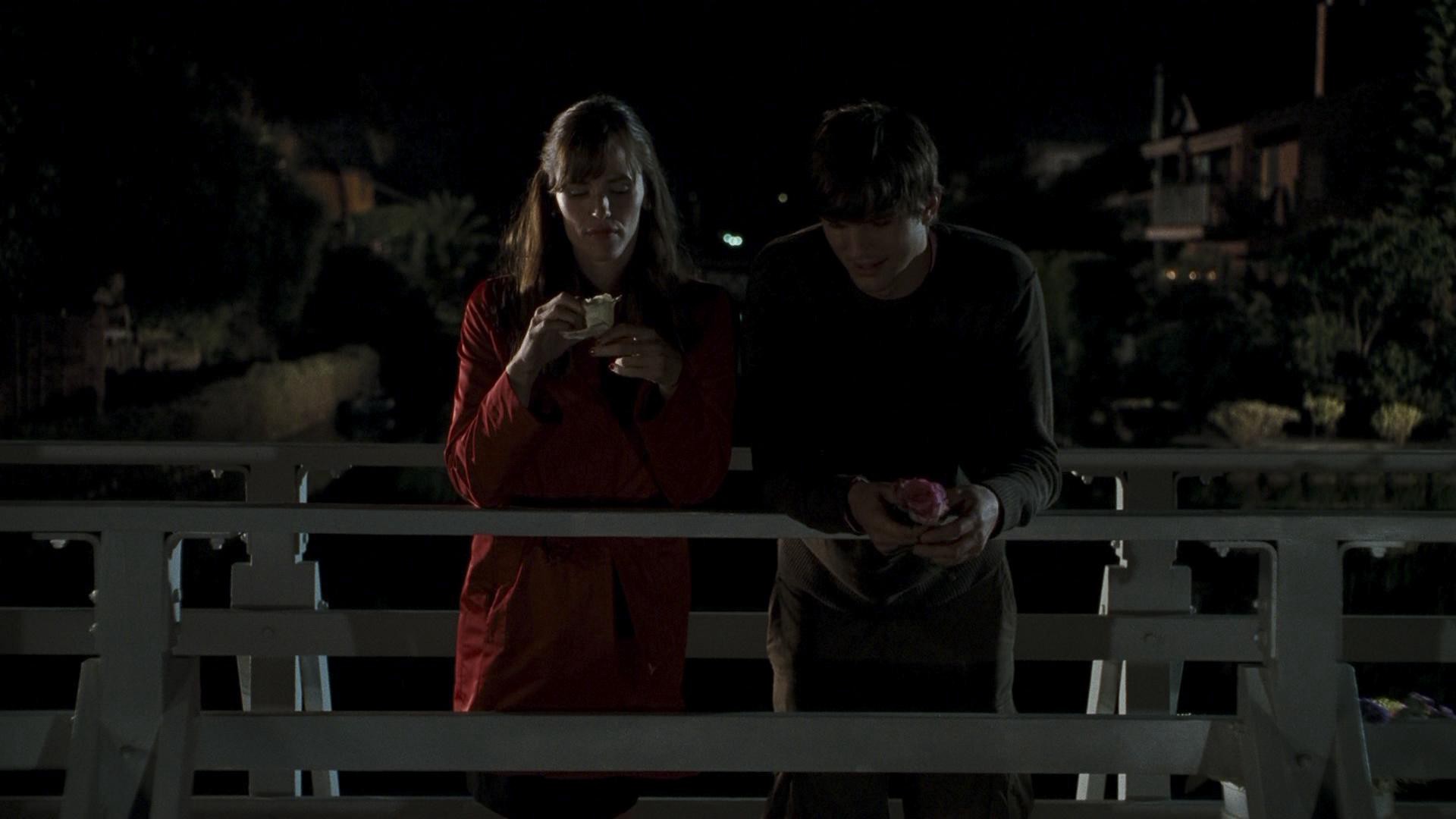 Valentine's Day (2010) —  shot,  lighting