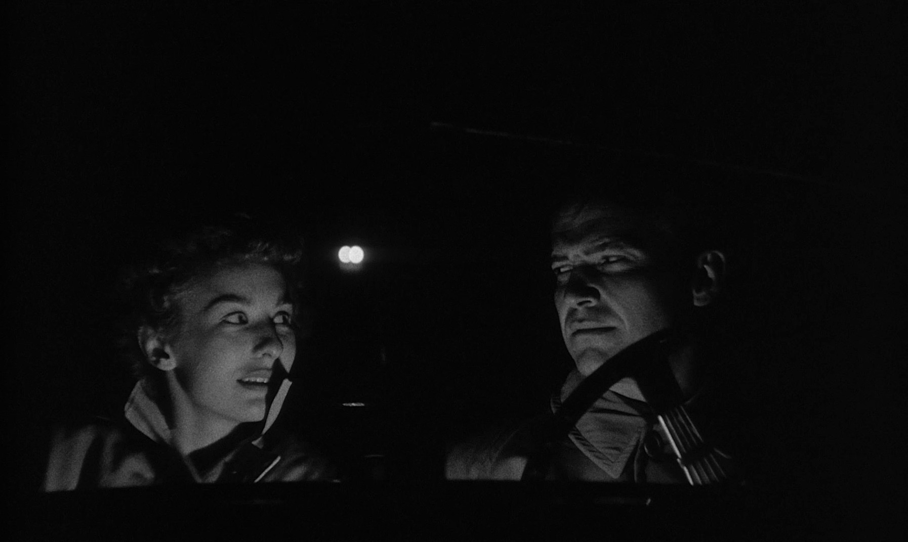 Kiss Me Deadly (1955) —  shot,  lighting