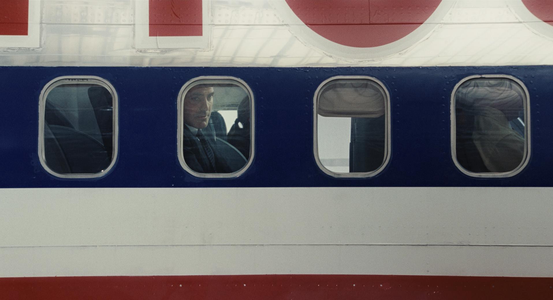 Up in the Air (2009) —  shot,  lighting