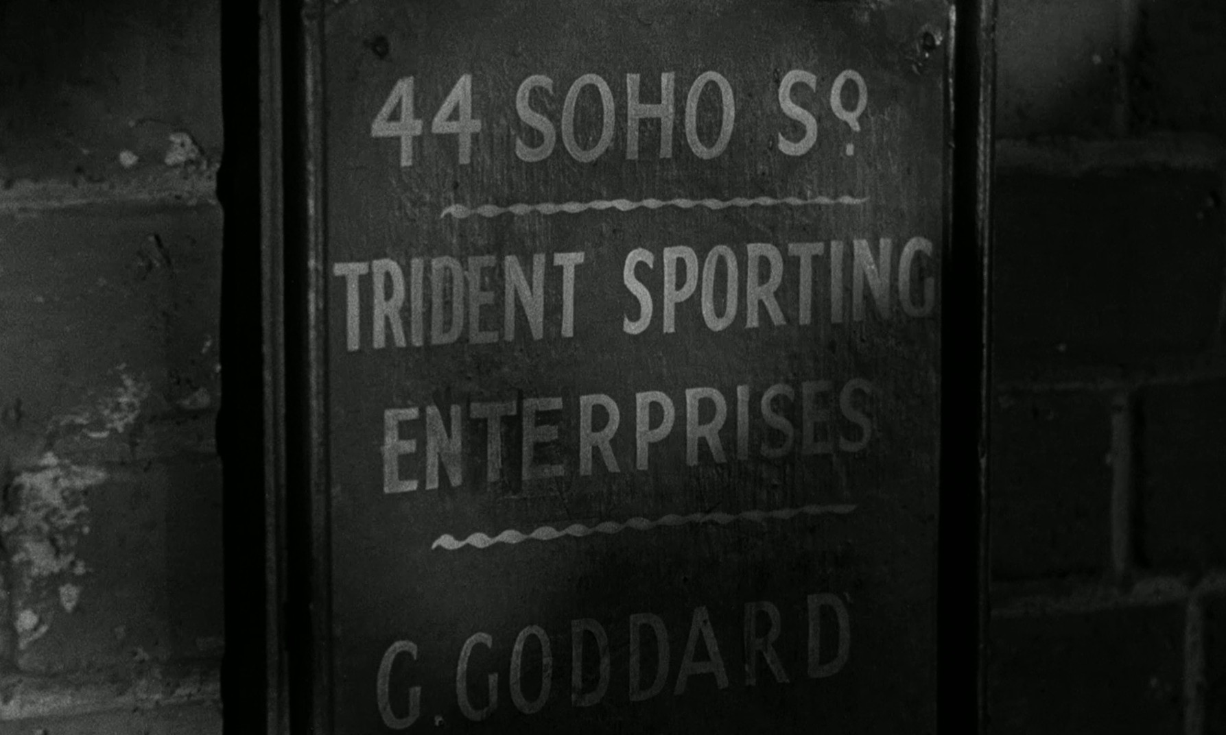 Spin a Dark Web (1956) —  shot,  lighting