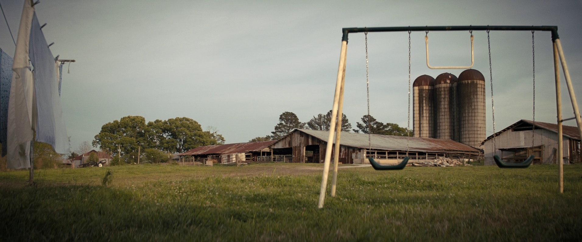 Brightburn (2019) —  shot,  lighting