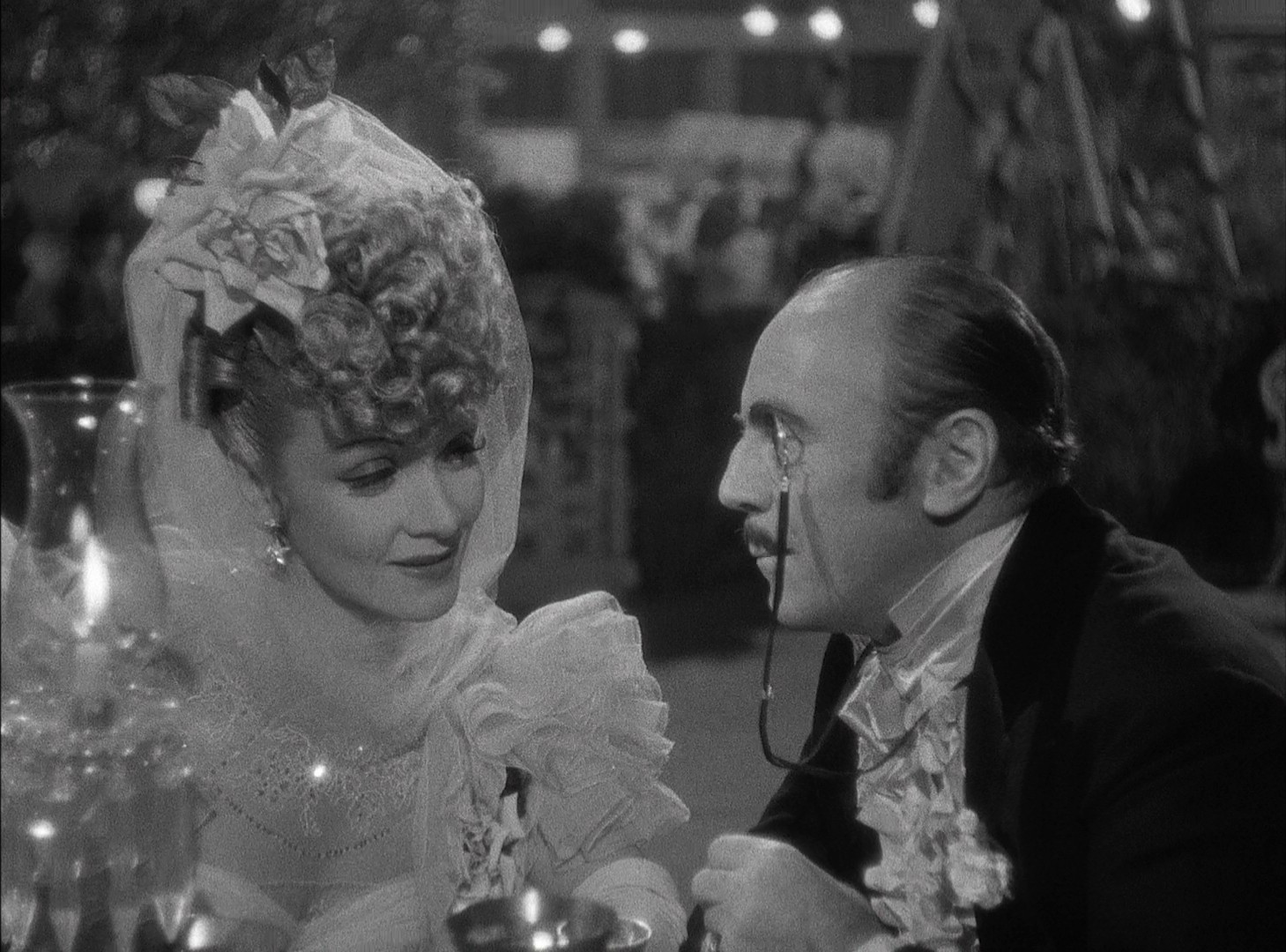 The Flame of New Orleans (1941) —  shot,  lighting