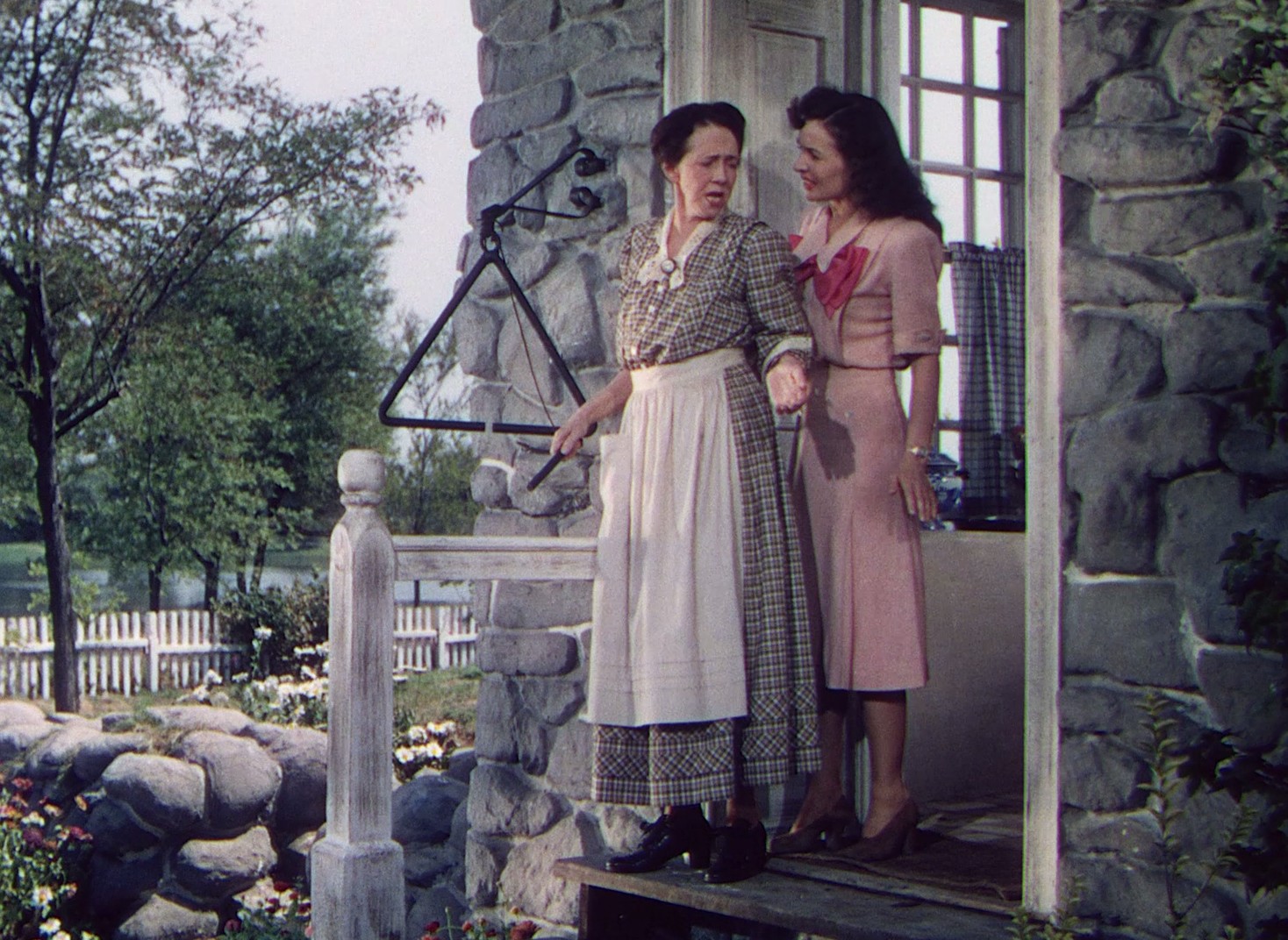 Concerto (1946) —  shot,  lighting