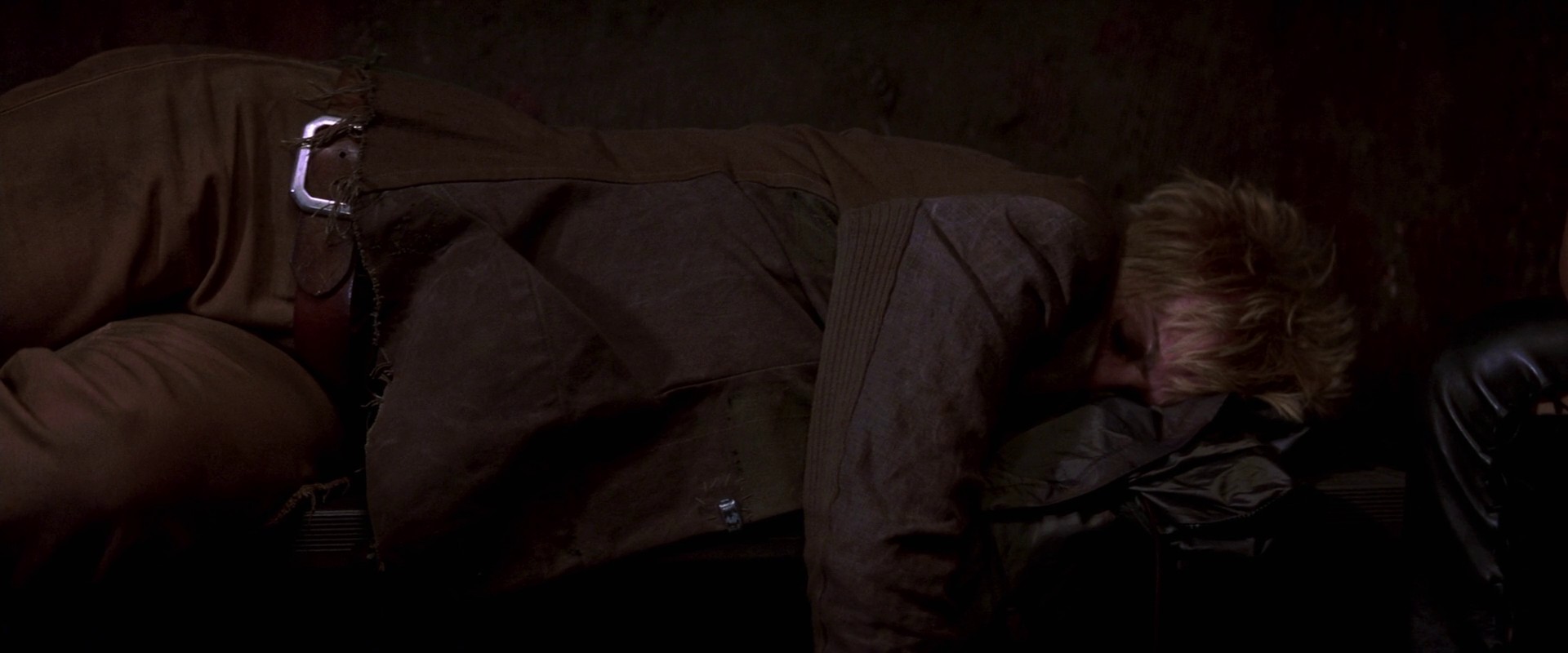 Ghosts of Mars (2001) —  shot,  lighting