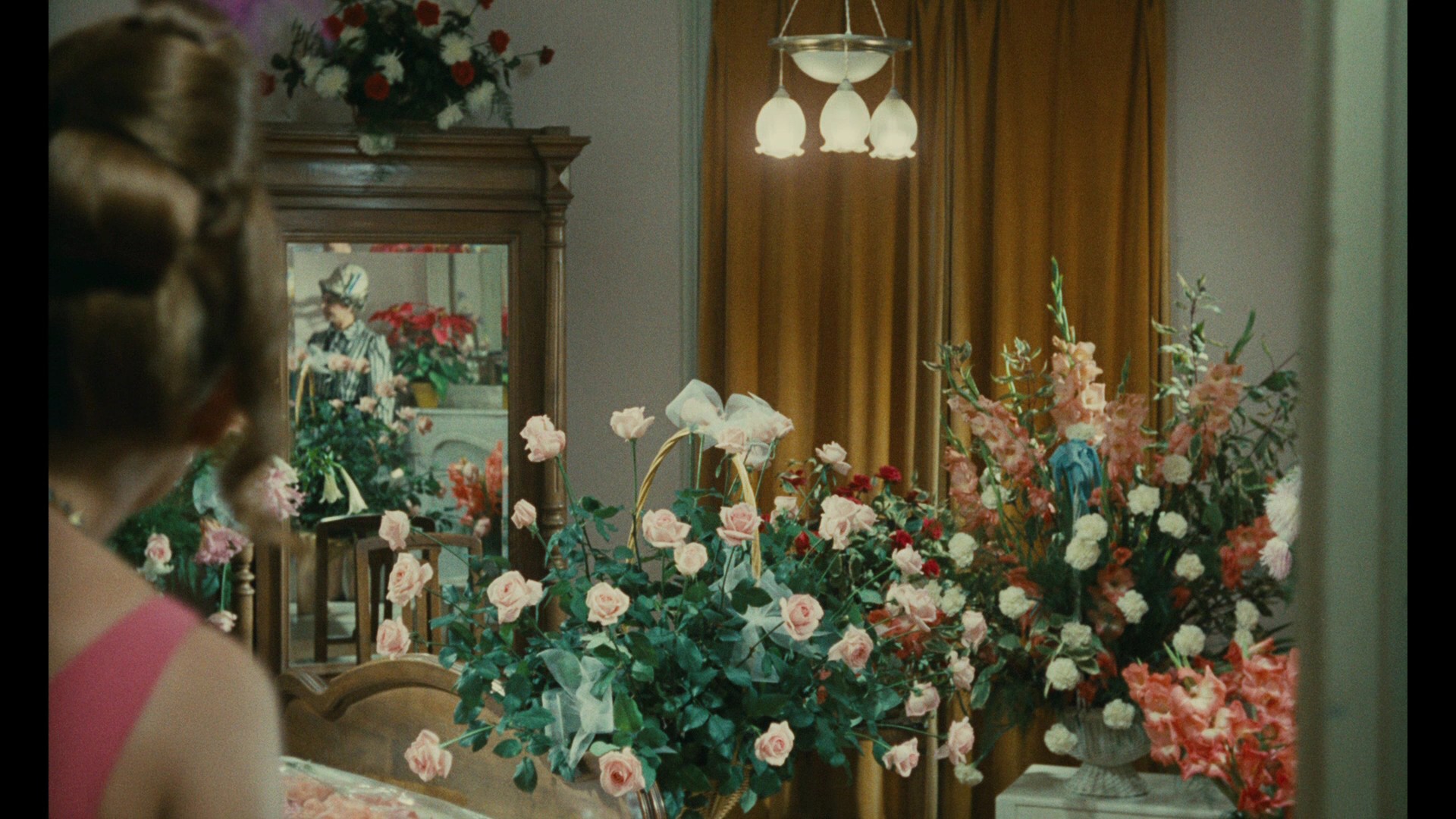 Give Her the Moon (1970) —  shot,  lighting