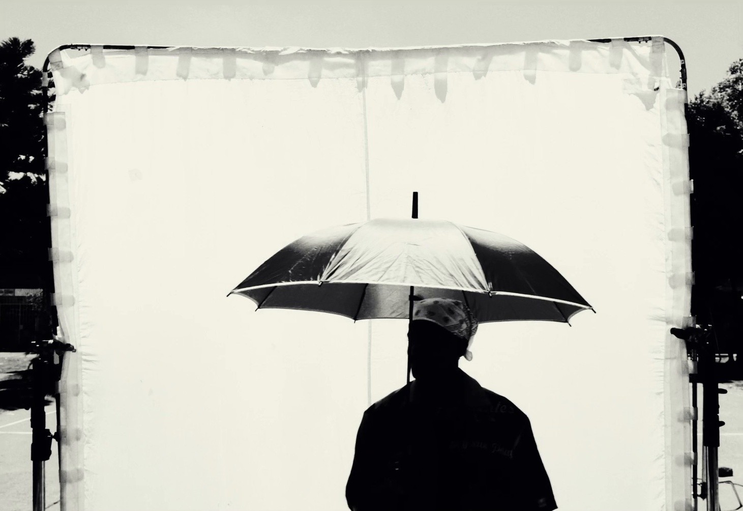 Salsa Y Clase (2024) —  shot,  lighting