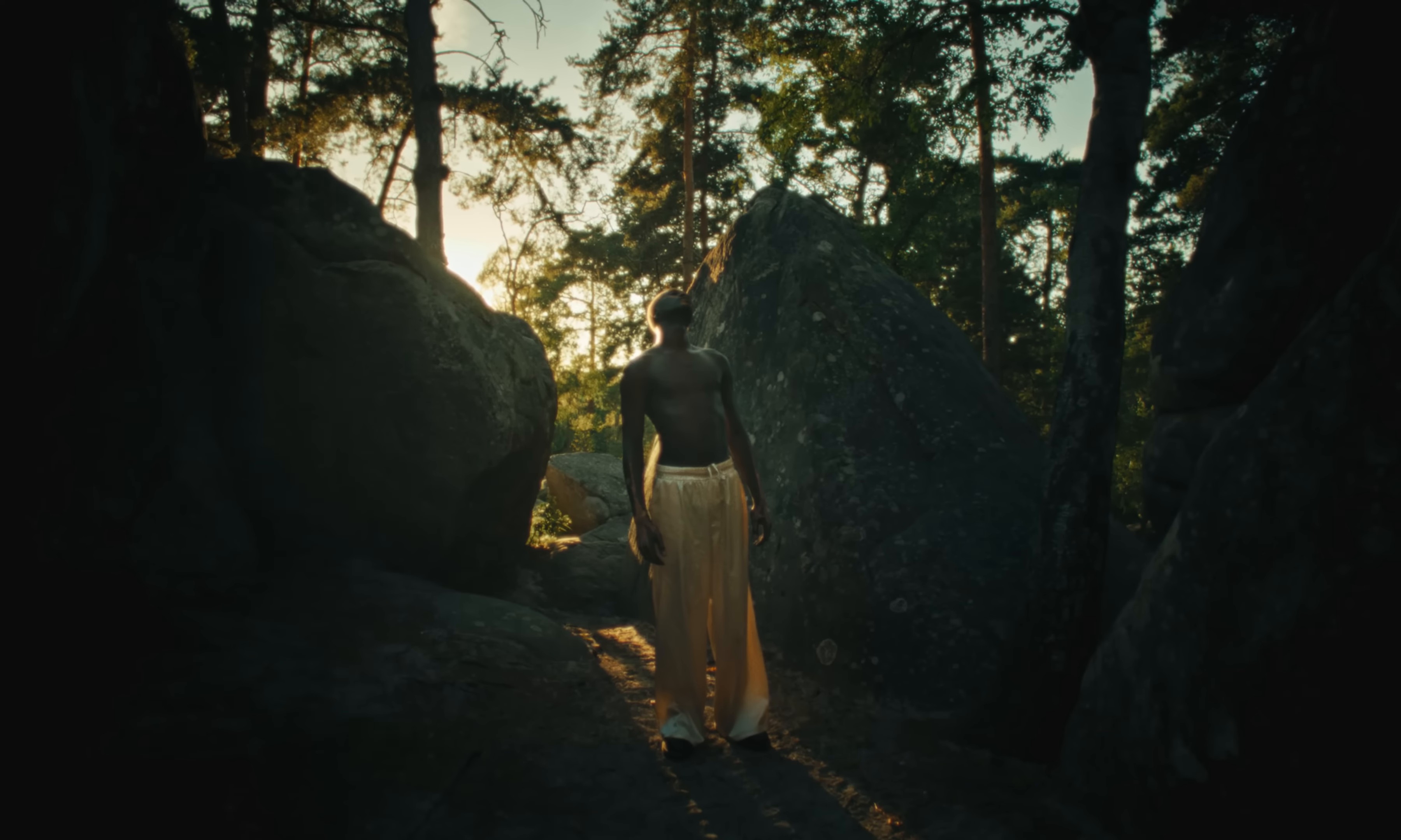 Òròkórò (2024) —  shot,  lighting