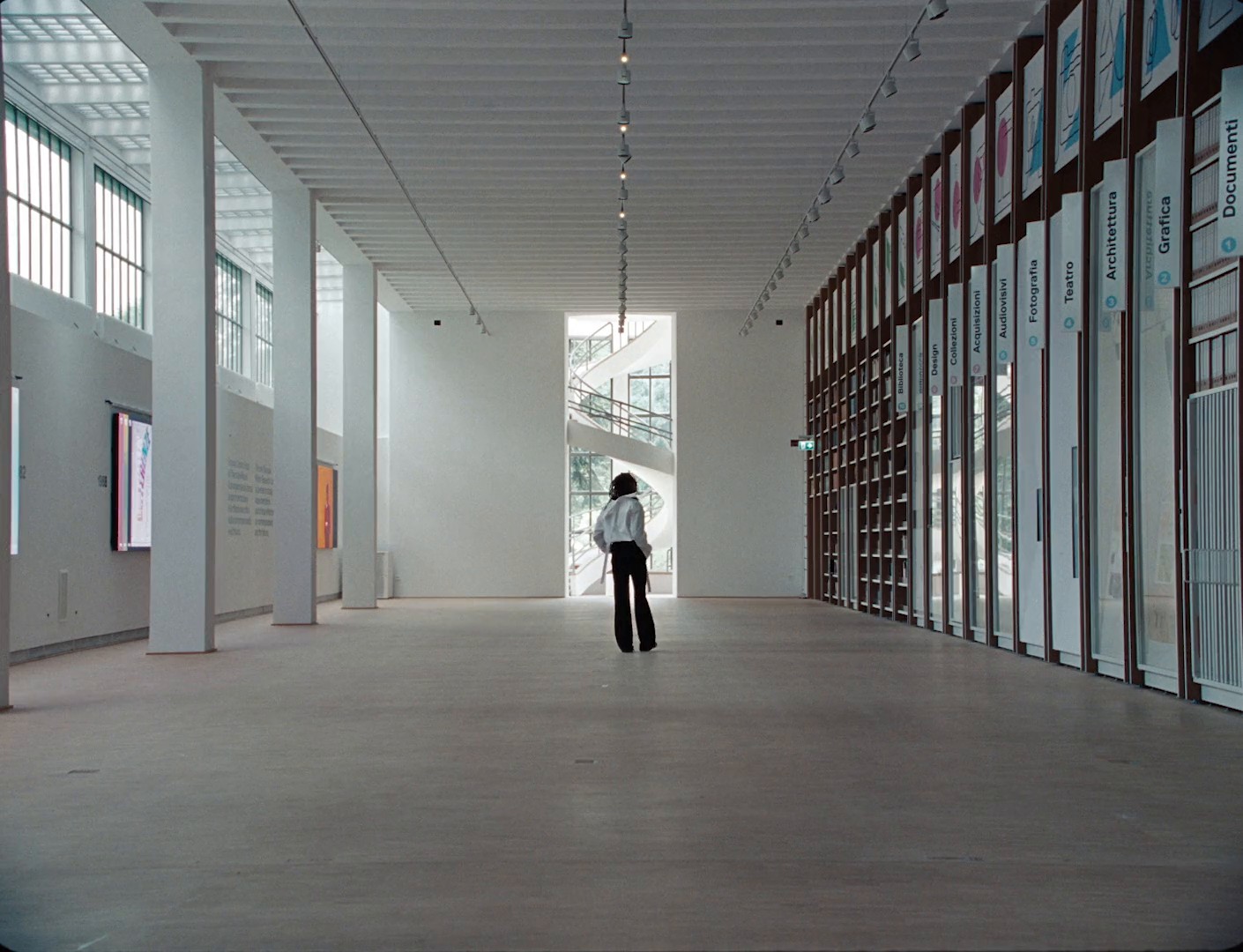 GUCCI x GHALI - MEN SS25 - SHOW TEASER (2024) —  shot,  lighting