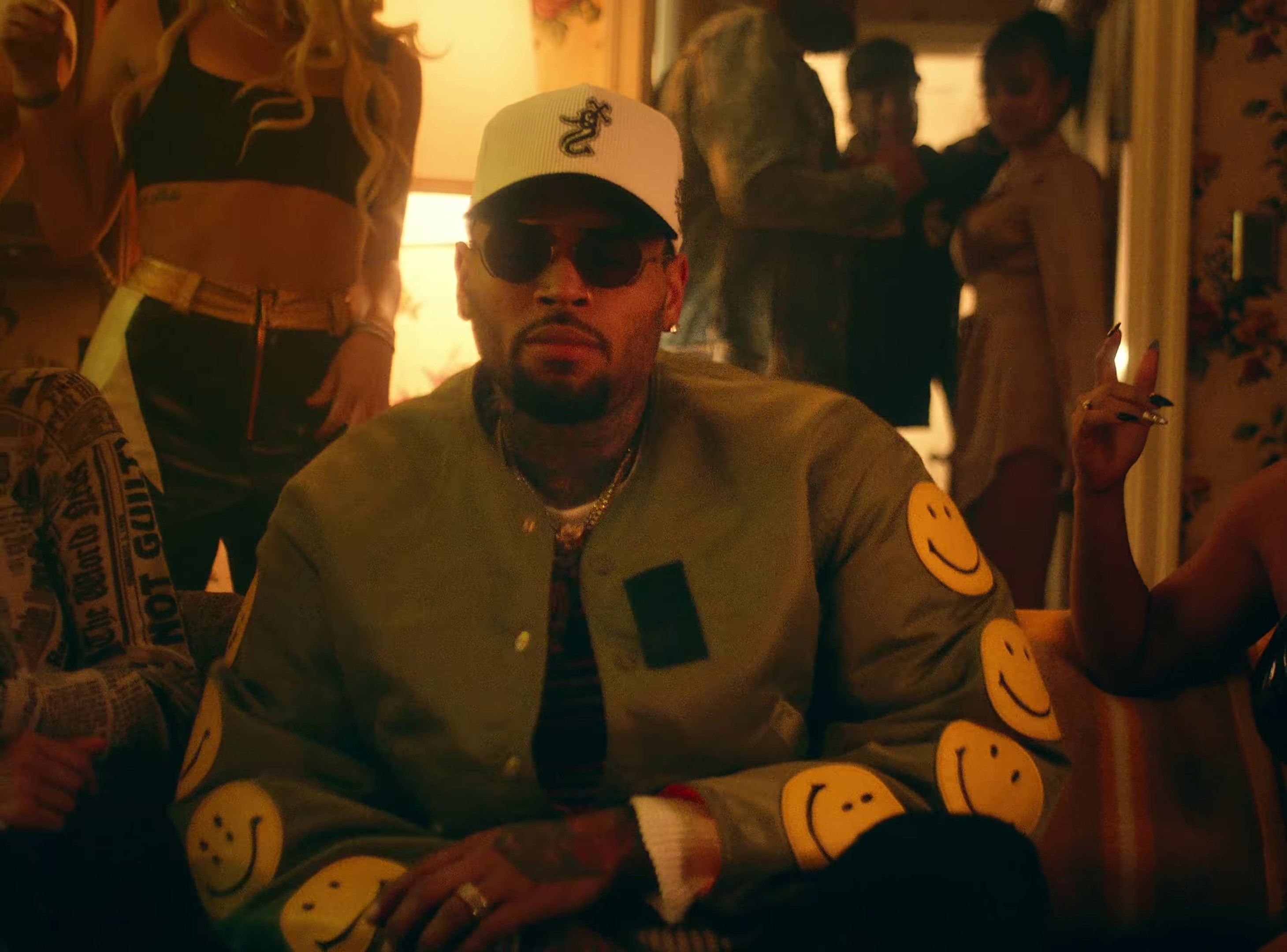 Provide (2021) —  shot,  lighting