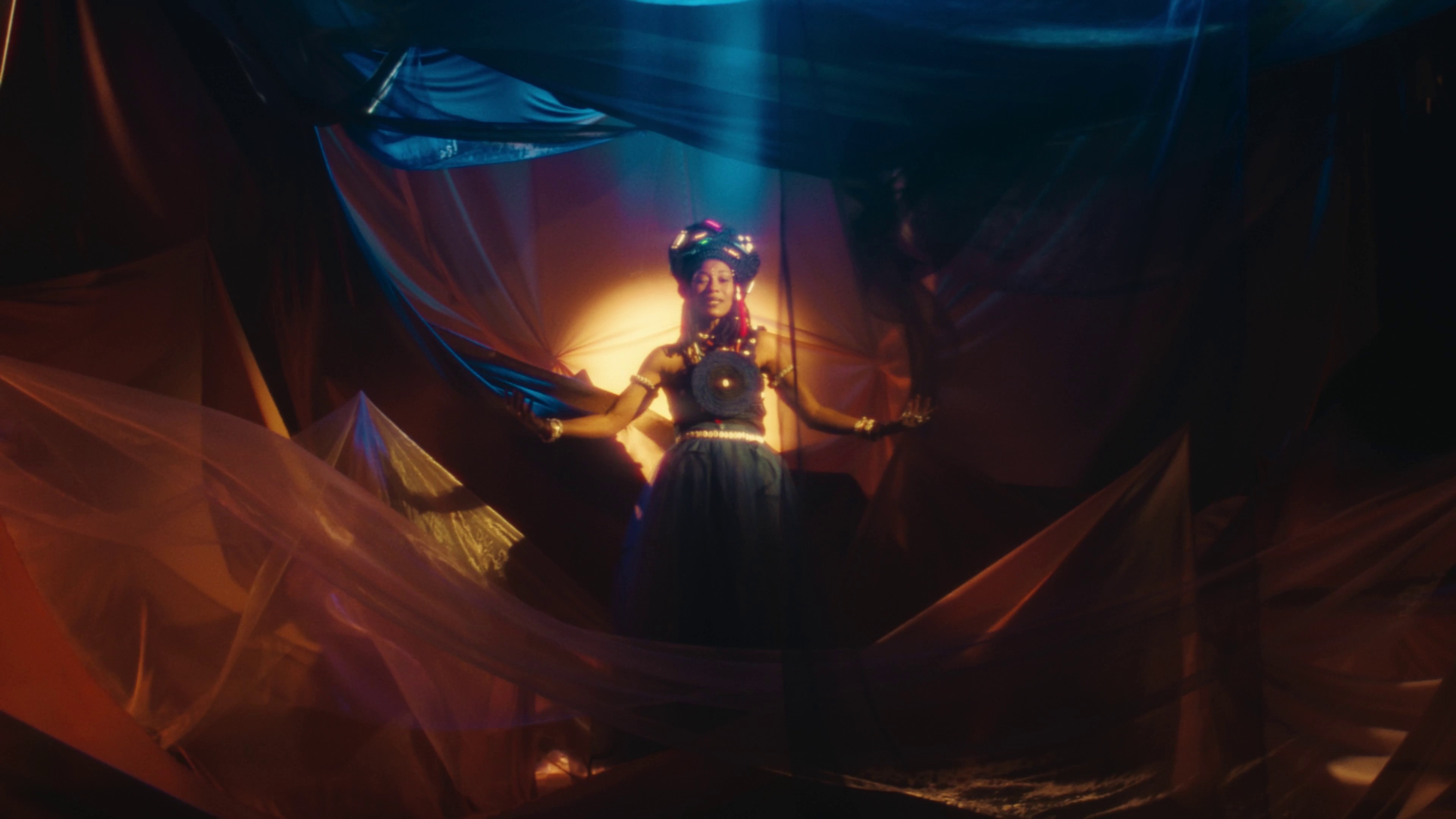 MASSA DEN (2023) —  shot,  lighting