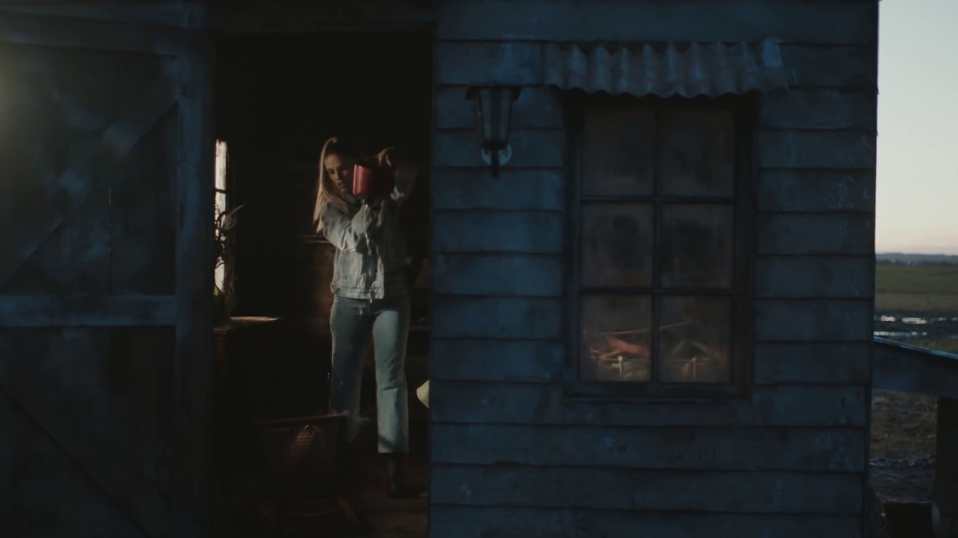 How Does It Feel (2021) —  shot,  lighting