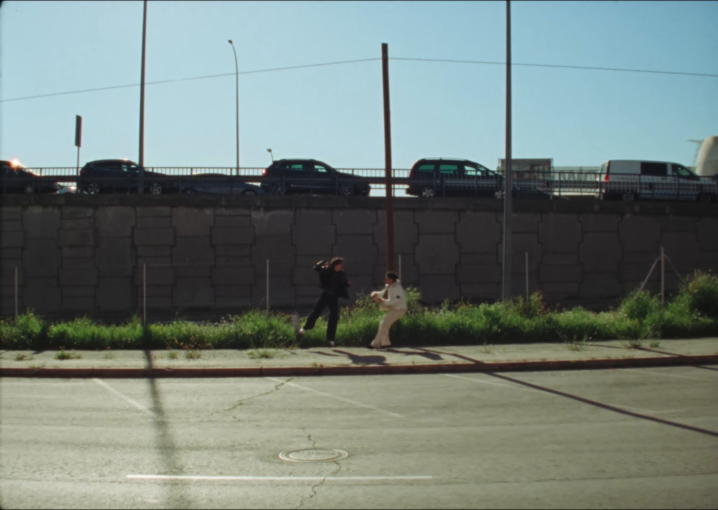 Yo pensaba que me había tocado Dios (2024) —  shot,  lighting