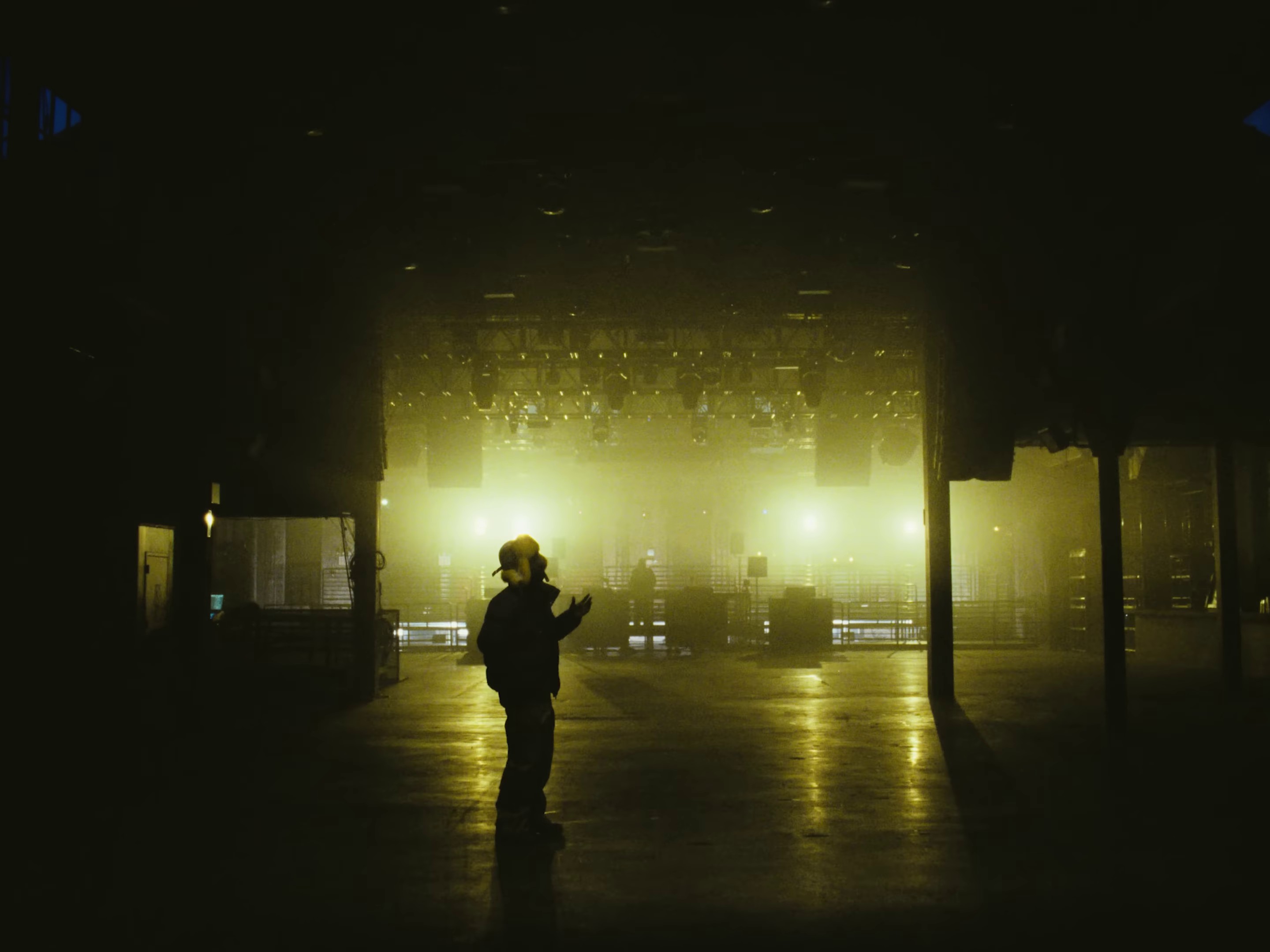 stayinit (2024) —  shot,  lighting